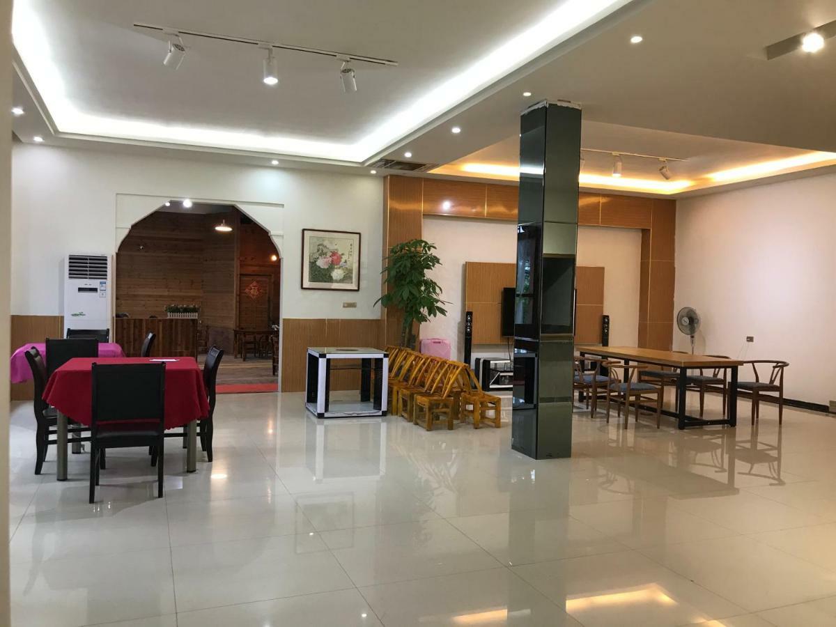 Enshi Grand Canyon Chunlun Farmstay Exterior photo