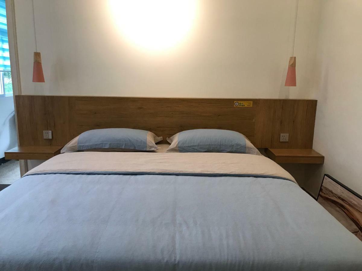 Enshi Grand Canyon Chunlun Farmstay Exterior photo